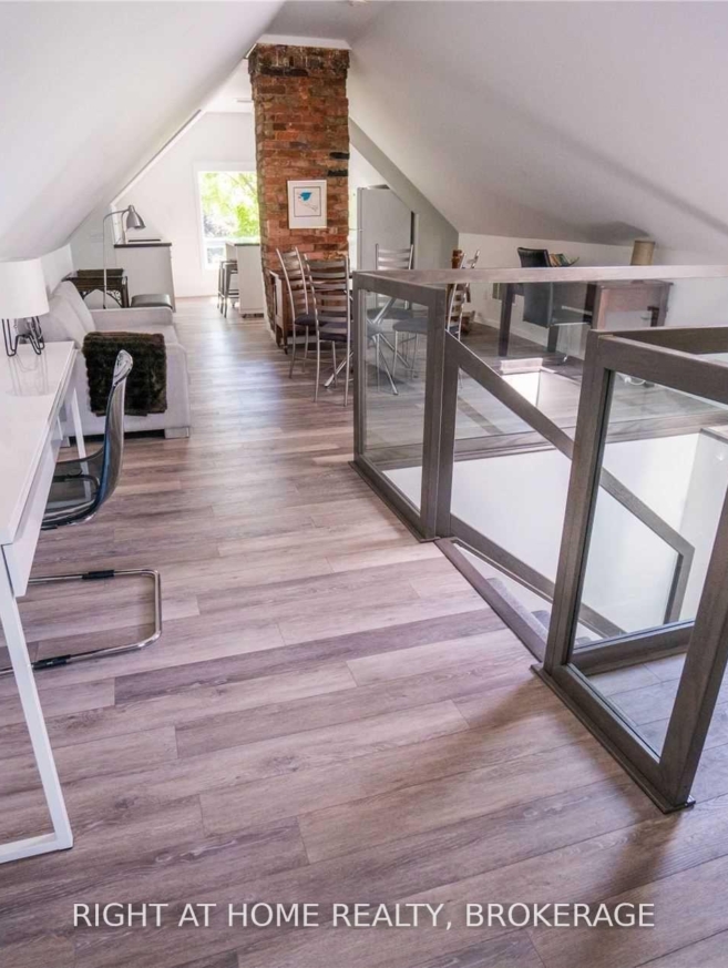 b8afc2bd-9742-4c5c-a410-9b3375d3711f